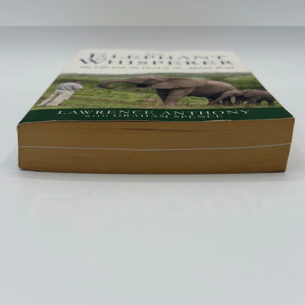The Elephant Whisperer: My Life With The Herd In The African Wild (Paperback)